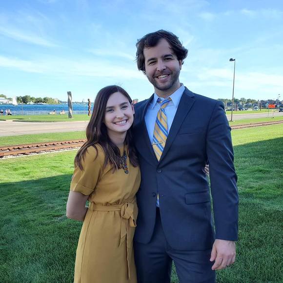 Meet your Posher, Mandy - Picture 1 of 1